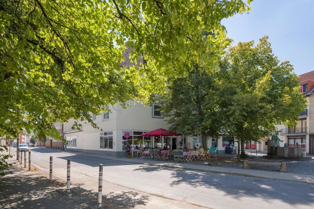Apartment Im Herzen Von Braunschweig Mit Parkplatz Exterior photo